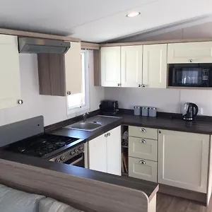 Poppy 57, Oakdene Forest Park Apartment Bournemouth